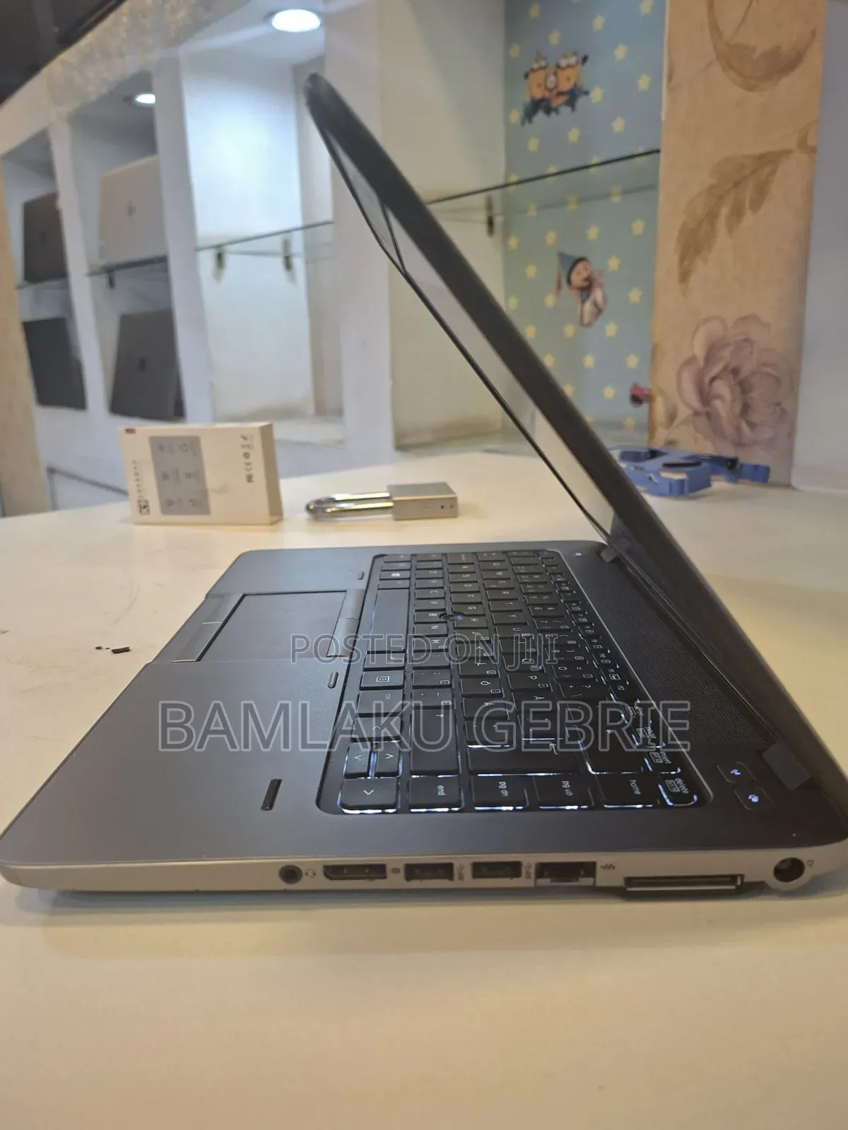 New Laptop HP EliteBook 840 G1 4GB Intel Core I5 HDD 500GB