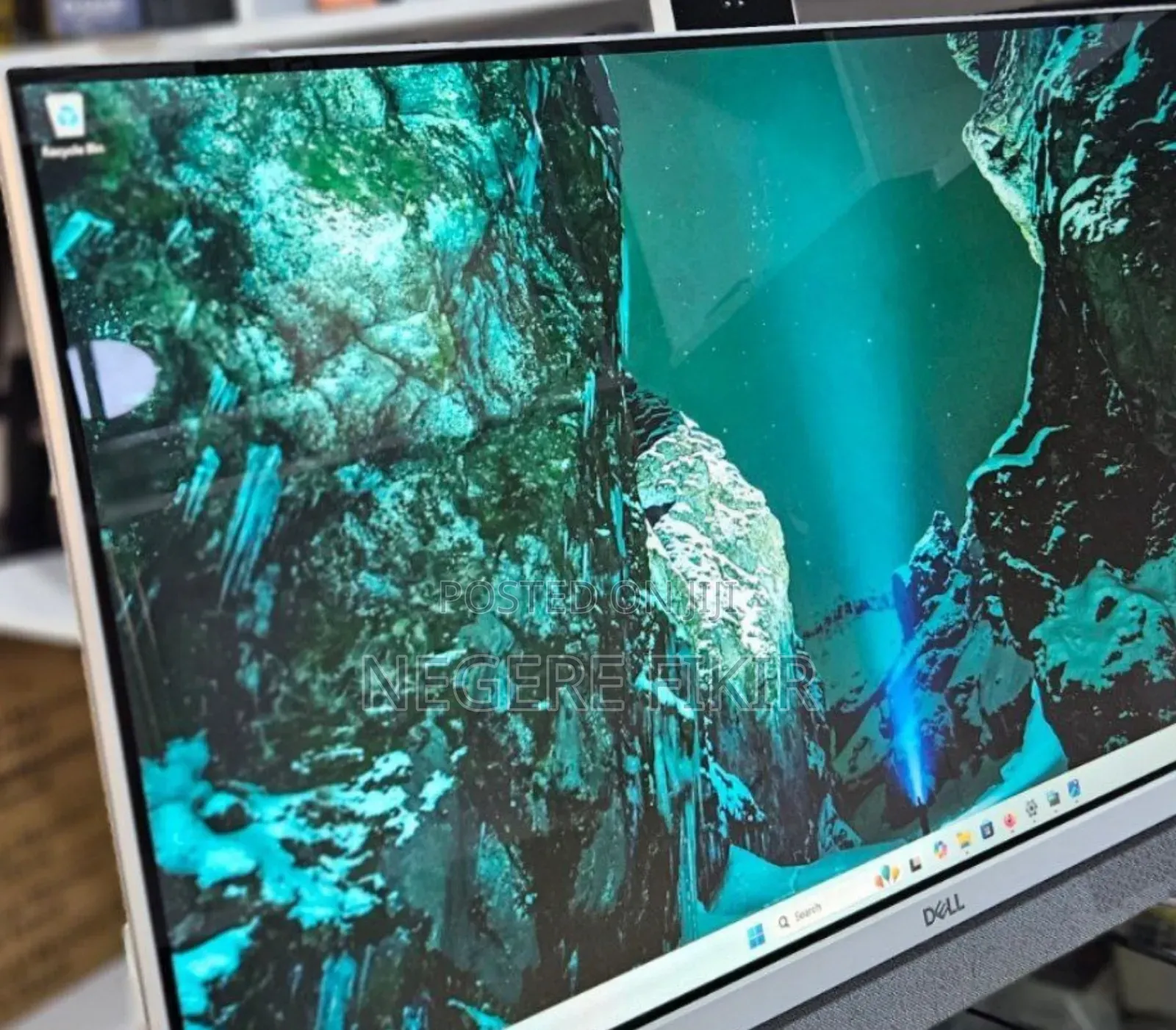 New Laptop Dell Inspiron 11 3000 12GB Intel Core I7 SSD 512GB