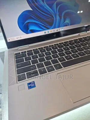 New Laptop HP EliteBook 830 G8 32GB Intel Core I7 SSD 512GB