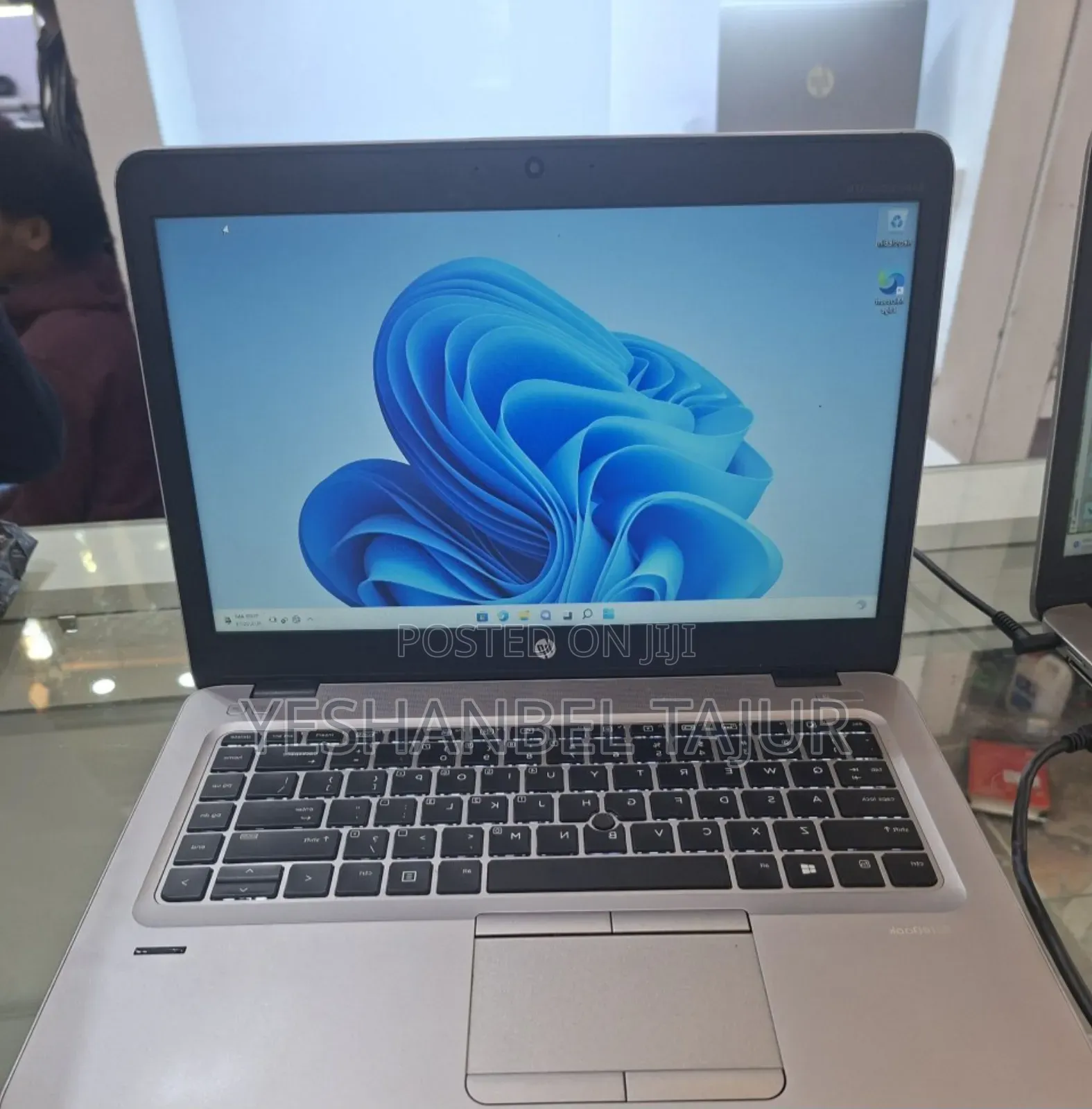 New Laptop HP EliteBook 840 G3 8GB Intel Core I5 HDD+SSD 500GB