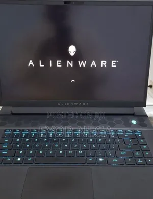 New Laptop Alienware M15 R3 16GB Intel Core I9 SSD 1T