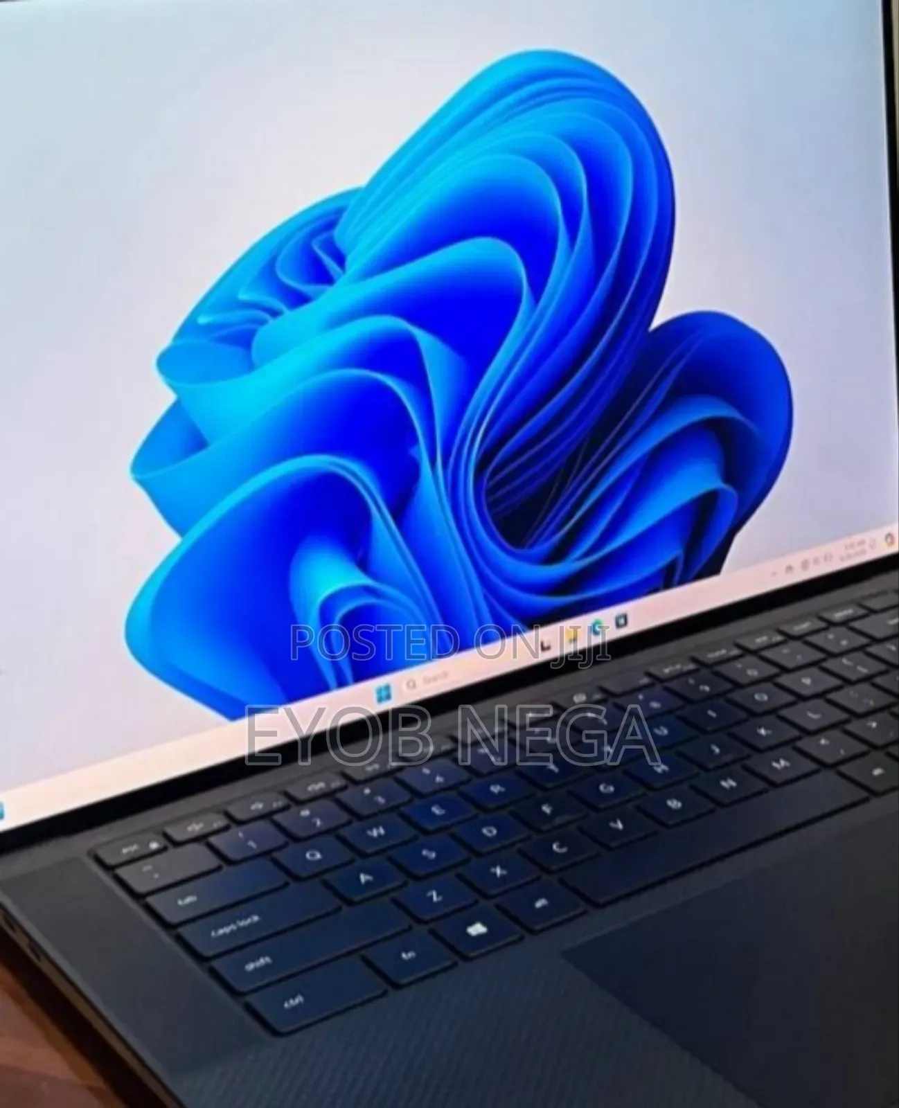 New Laptop Dell XPS 15 32GB Intel Core i7 SSD 512GB