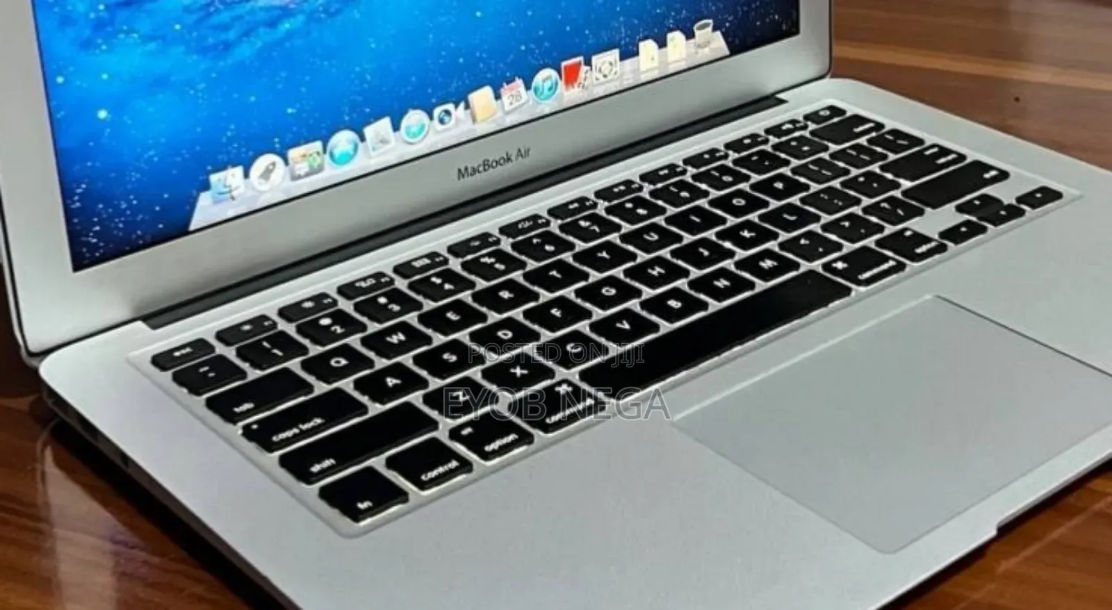 Laptop Apple MacBook Air 2015 8GB Intel Core i5 SSD 256GB