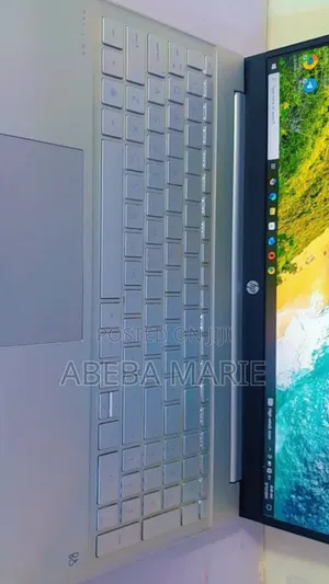 New Laptop HP Pavilion 15 8GB Intel Core I5 SSD 512GB