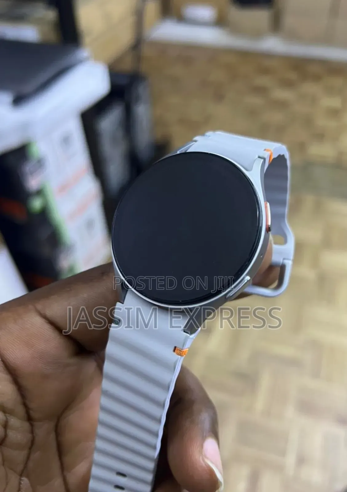 Galaxy Series 7 Smart Watch (Samsung)