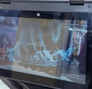 Photo - New Laptop Lenovo ThinkPad Yoga 4GB Intel Core I5 SSD 500GB