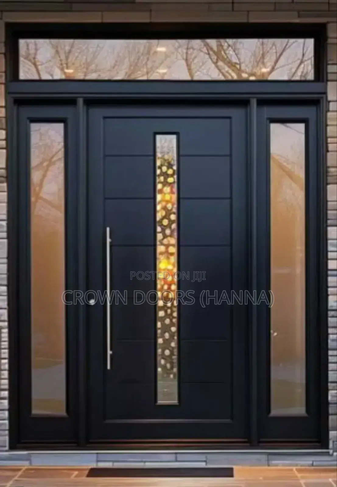 ክራዉን ከእንጨት ፋይበር ፣ ከተፈጥሮ ድንጋይ እና ሲንቴቲክ ኮምፖዚት የተሠሩ በሮች በተመጣጣኝ ዋጋ