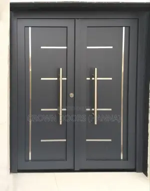 ክራዉን ከእንጨት ፋይበር ፣ ከተፈጥሮ ድንጋይ እና ሲንቴቲክ ኮምፖዚት የተሠሩ በሮች በተመጣጣኝ ዋጋ