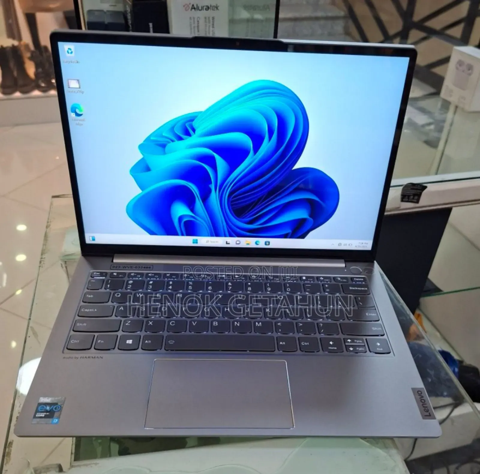 New Laptop Lenovo ThinkBook 13 16GB Intel Core i7 SSD 512GB