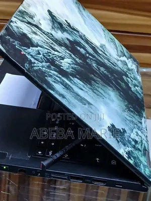 Photo - New Laptop Lenovo ThinkPad Yoga 370 16GB Intel Core i7 SSD 512GB