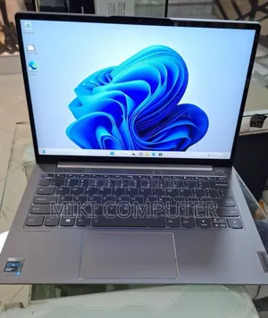 New Laptop Lenovo ThinkBook 13 16GB Intel Core i7 SSD 512GB