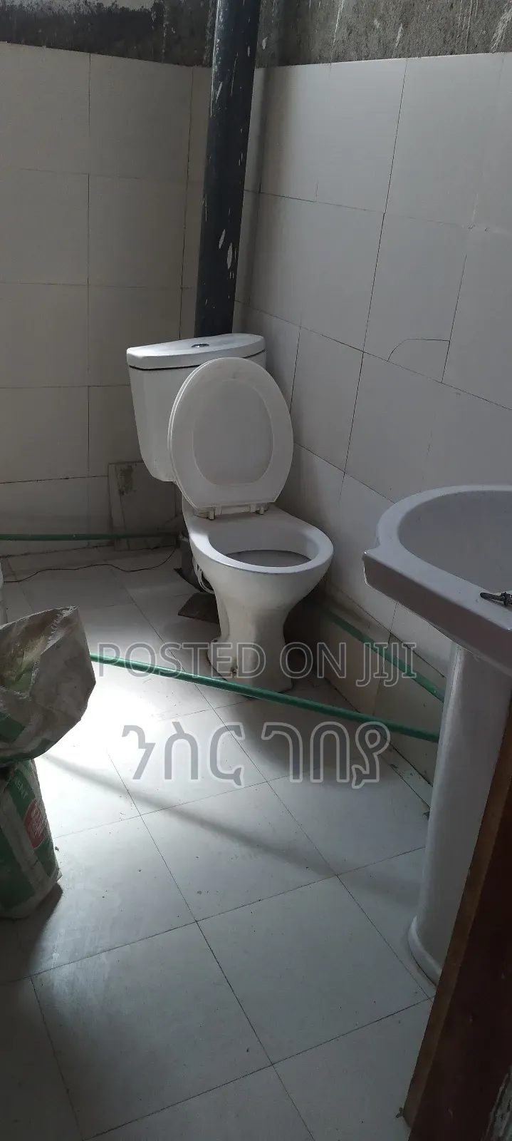 Furnished 2bdrm Condo in Ayat Mekedonia, Yeka for rent