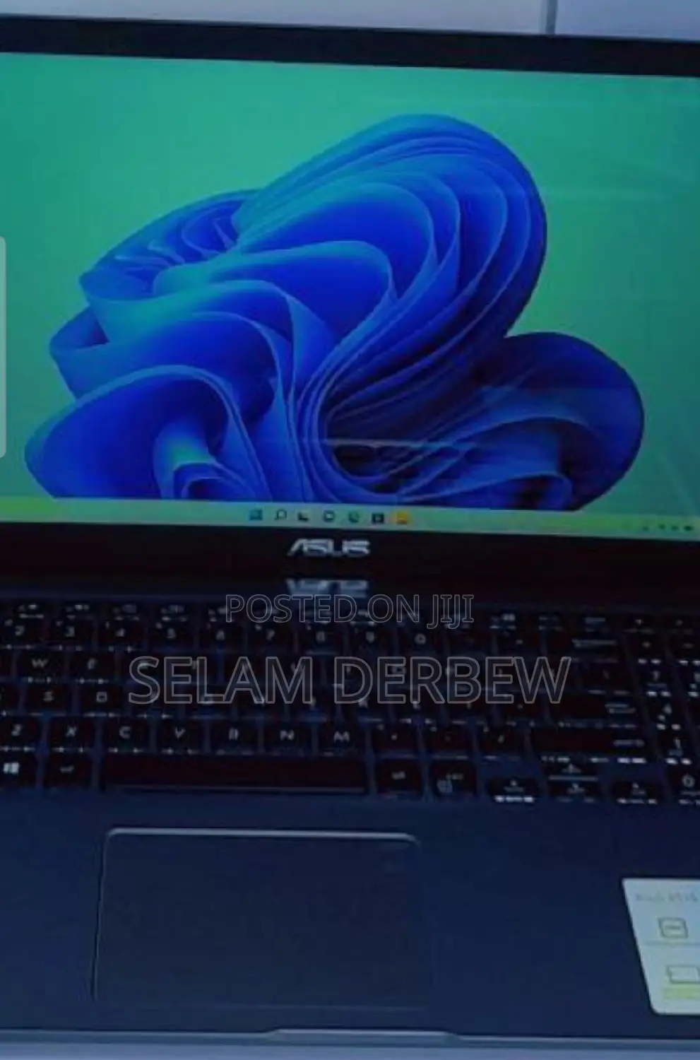 New Laptop Asus VivoBook 15 X505BA 8GB Intel Core I5 SSD 512GB