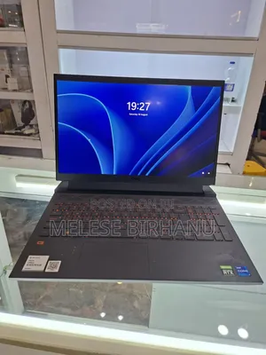 New Laptop Dell G15 5535 16GB Intel Core I7 SSD 1T
