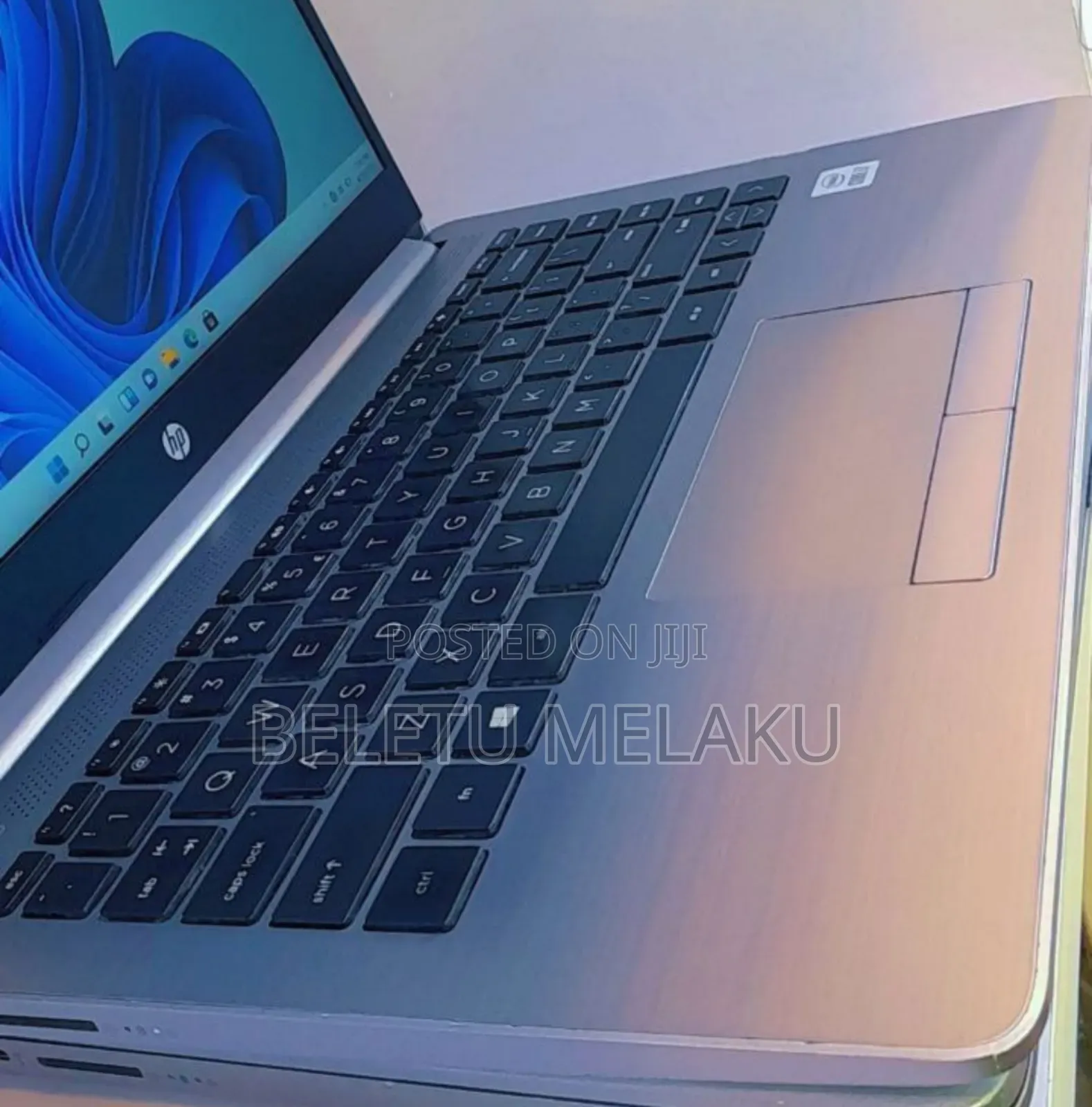 New Laptop HP Stream Notebook 8GB Intel Core I7 SSD 256GB