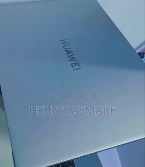 New Laptop Huawei MateBook 13 WRT-W19E 8GB Intel Core I5 SSD 512GB