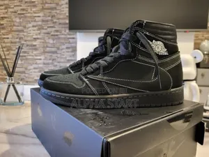 Air Jordan 1 High Og Trvis Scott
Good Quality