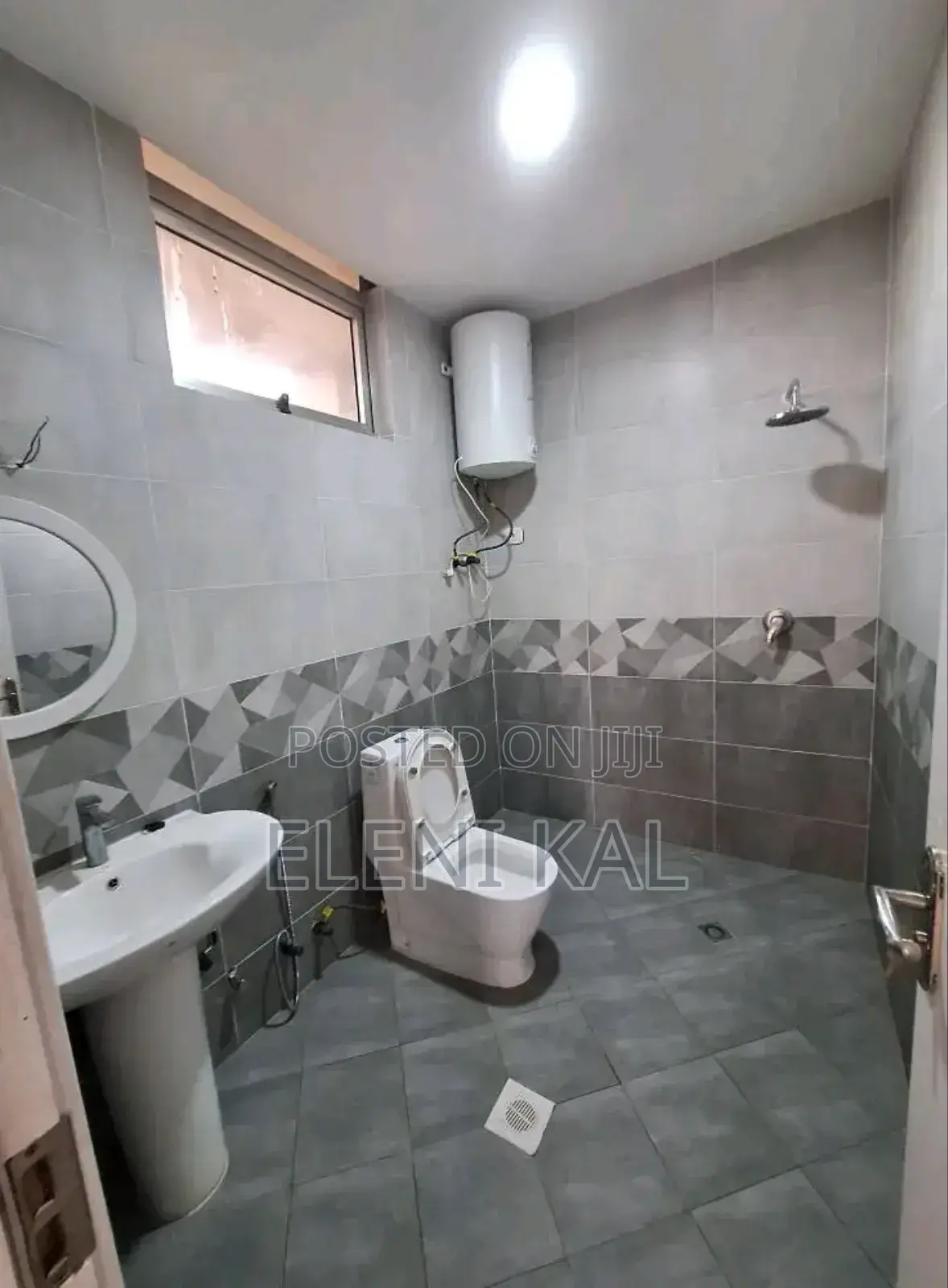 Furnished 3bdrm Apartment in Kazanchis, Bole for sale