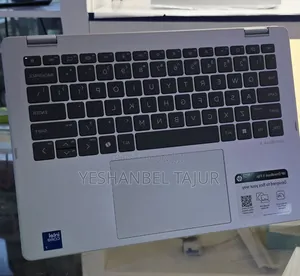 New Laptop HP OmniBook Ultra Flip 14" 16GB Intel Core I7 SSD 512GB