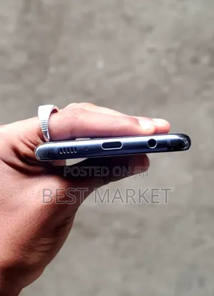 Samsung Galaxy S10e 128 GB Black