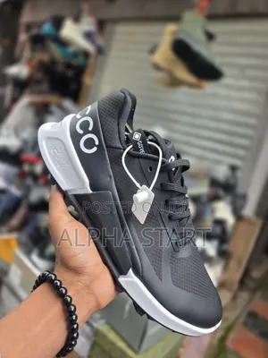 Photo - Ecco Premium Quality 
New Arrival Snaekers 
Size #40#41#42