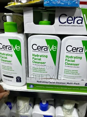 Photo - Cerave Hydrate Facial Cleanser