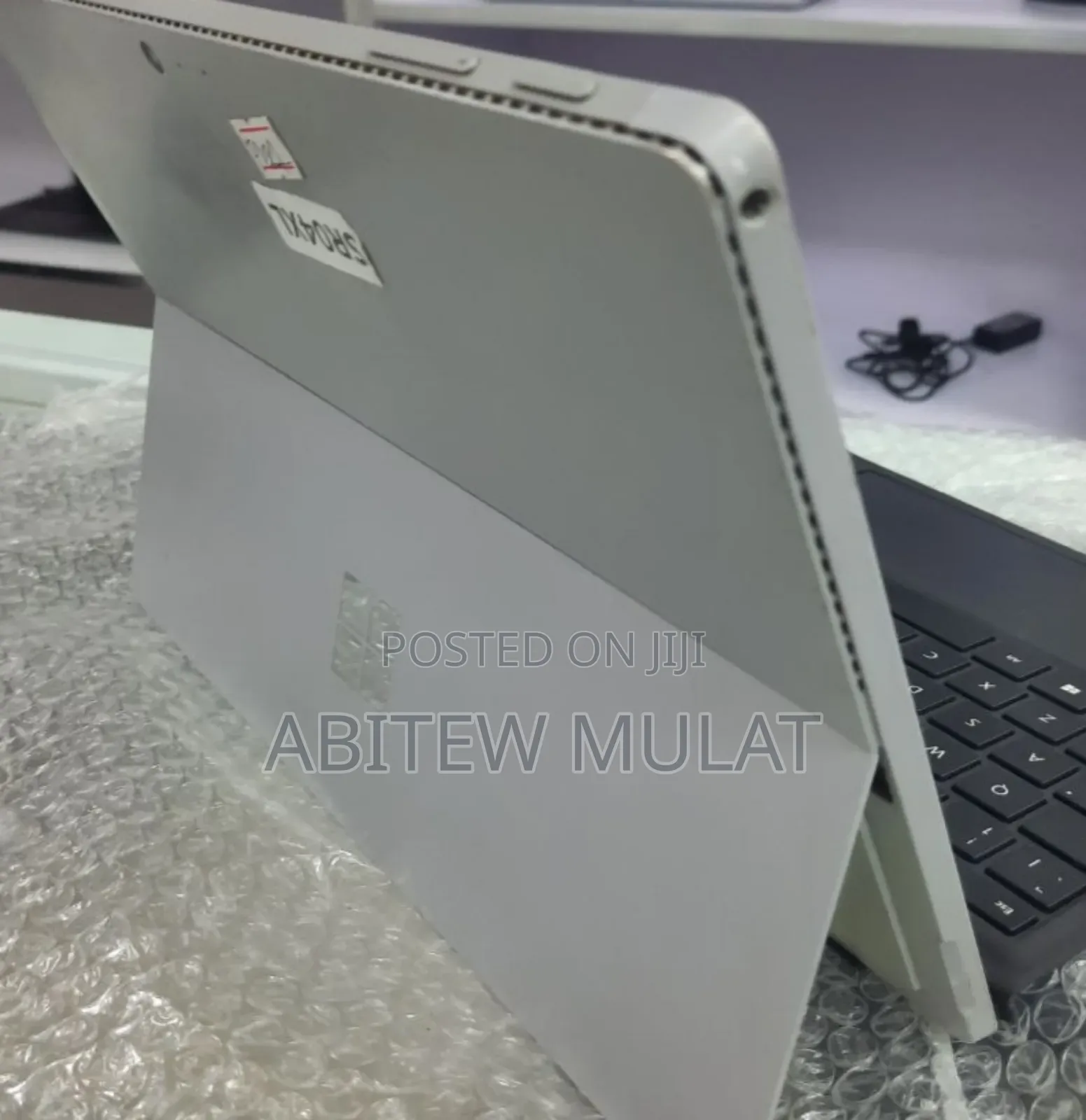 New Laptop Microsoft Surface Pro 4 8GB Intel Core I5 SSD 256GB