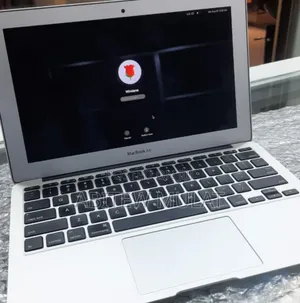 New Laptop Apple MacBook Air 2015 4GB Intel Core I5 SSD 128GB