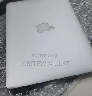 New Laptop Apple MacBook Air 2015 4GB Intel Core I5 SSD 128GB