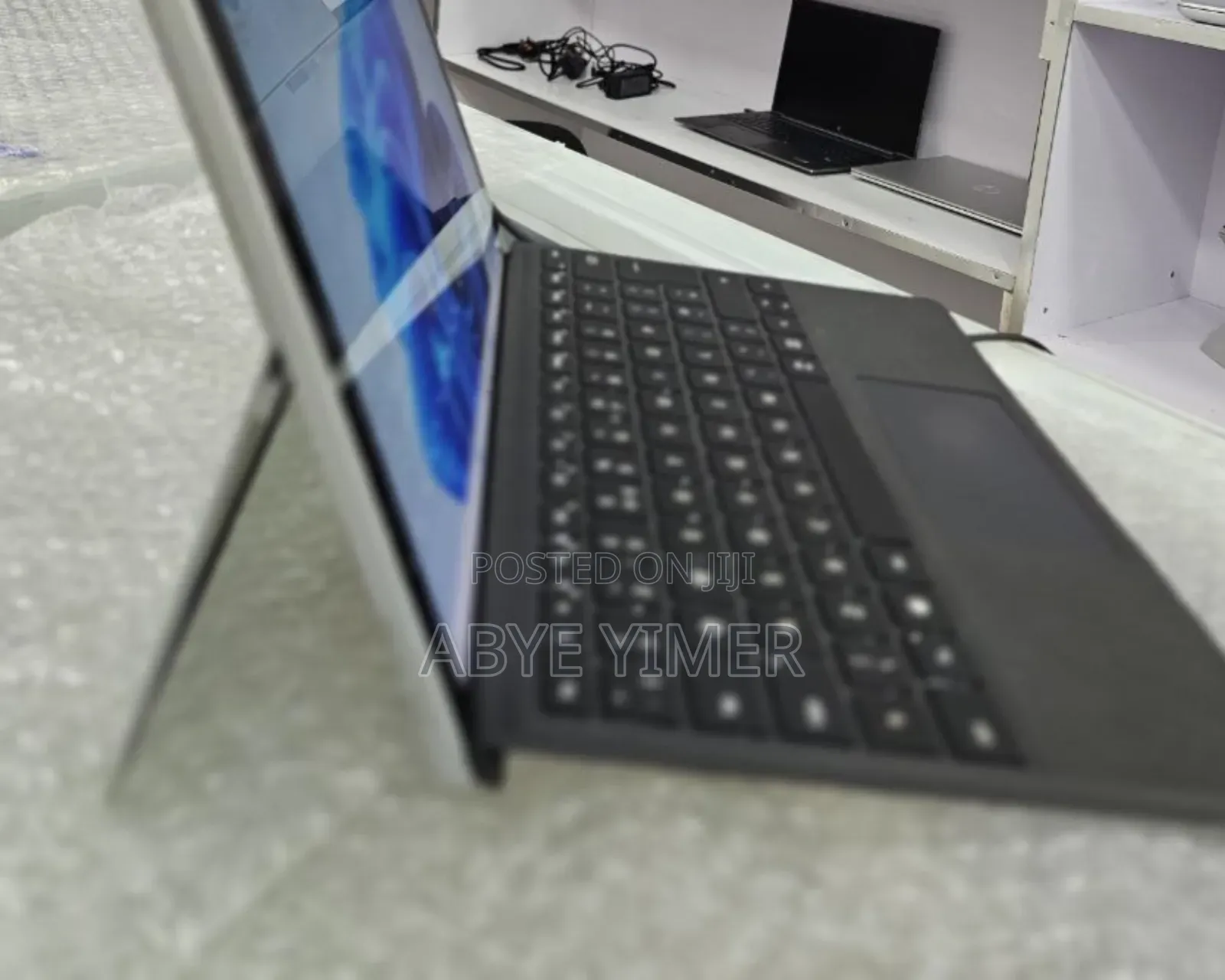 New Laptop Microsoft Surface Pro 4 8GB Intel Core I5 SSD 256GB