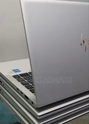 New Laptop HP EliteBook 840 G11 16GB Intel Core I5 SSD 512GB