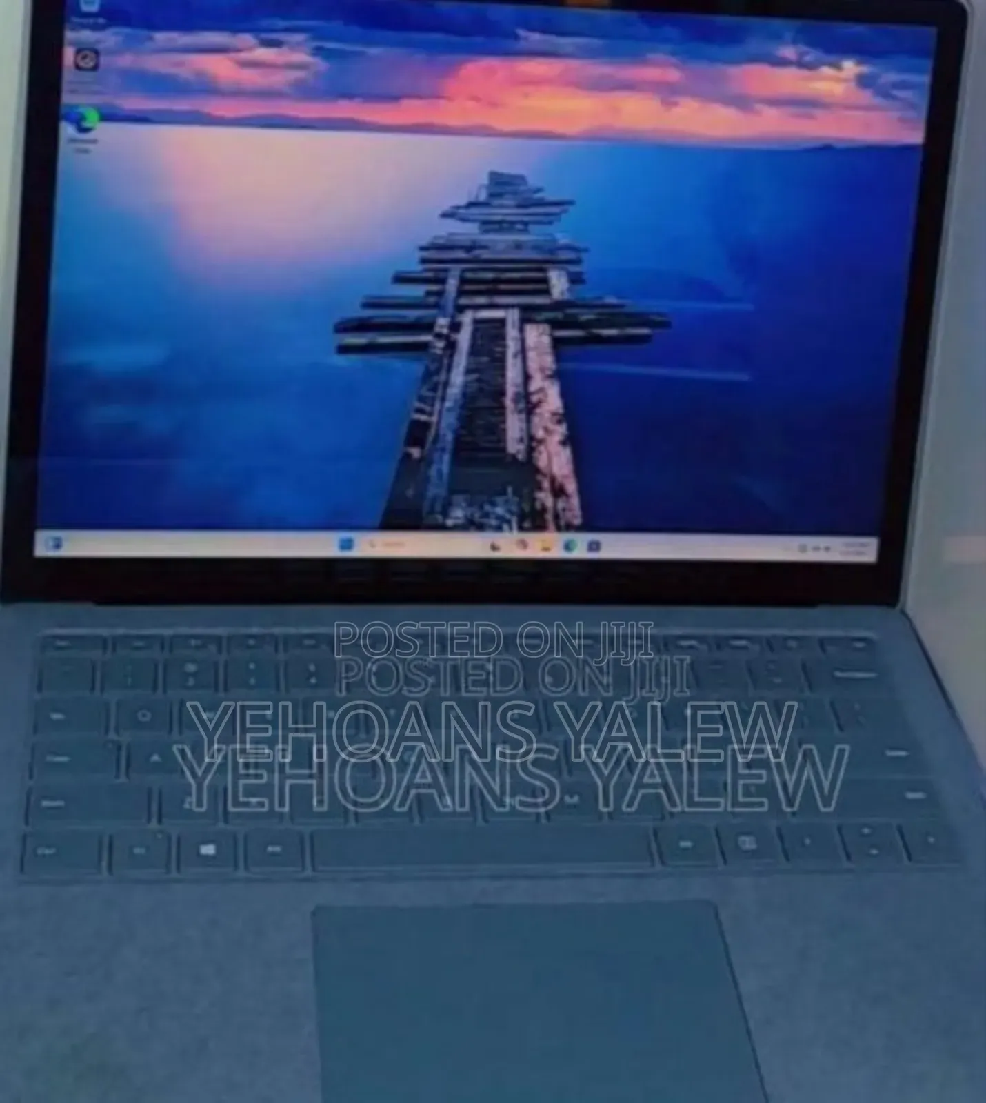 New Laptop Microsoft Surface 16GB Intel Core i7 SSD 512GB