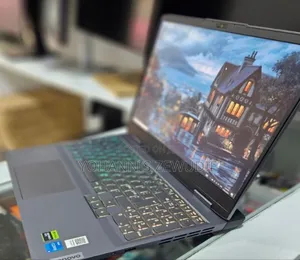 New Laptop Lenovo LOQ 15ARP9 16GB Intel Core I5 SSD 512GB