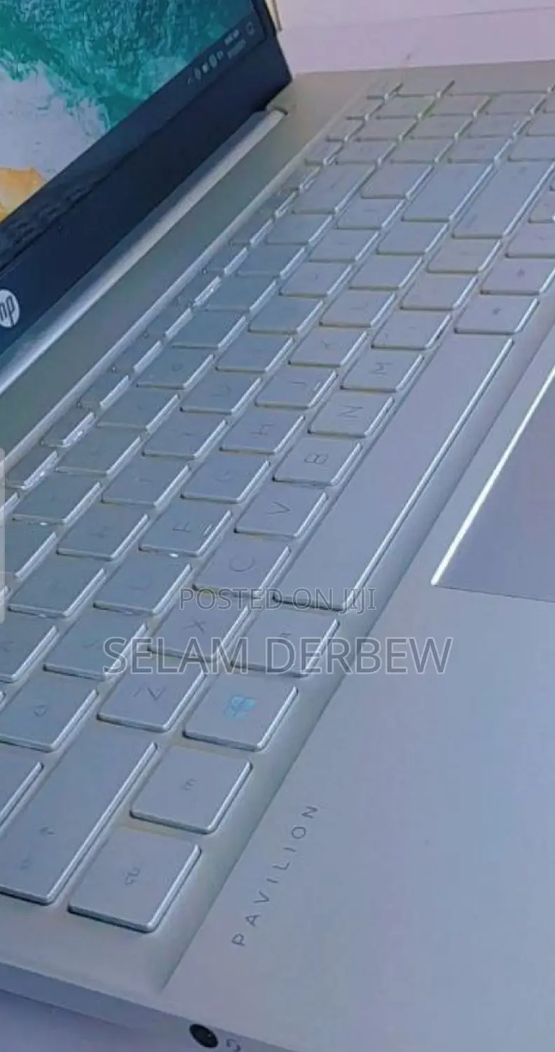 New Laptop HP Pavilion 15 8GB Intel Core I5 SSD 512GB
