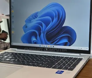 New Laptop HP EliteBook 850 G8 16GB Intel Core I7 SSD 512GB