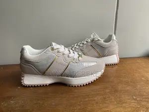 Photo - Sneaker Shoes