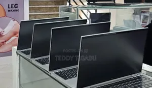 New Laptop HP Spectre 16GB Intel Core I7 SSD 512GB