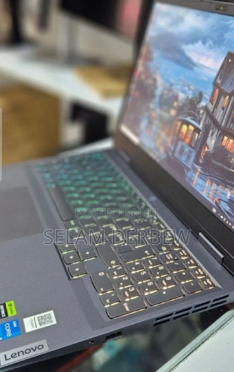 New Laptop Lenovo LOQ 15IRH8 16GB Intel Core I5 SSD 512GB