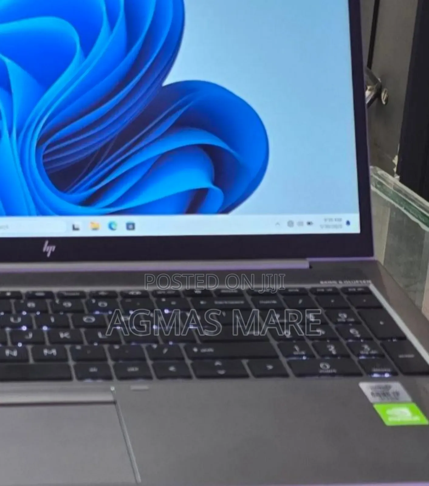 New Laptop HP ZBook Firefly 15 G7 32GB Intel Core I7 SSD 1T