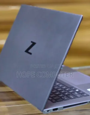 New Laptop HP ZBook Studio 32GB Intel Core I7 SSD 1T