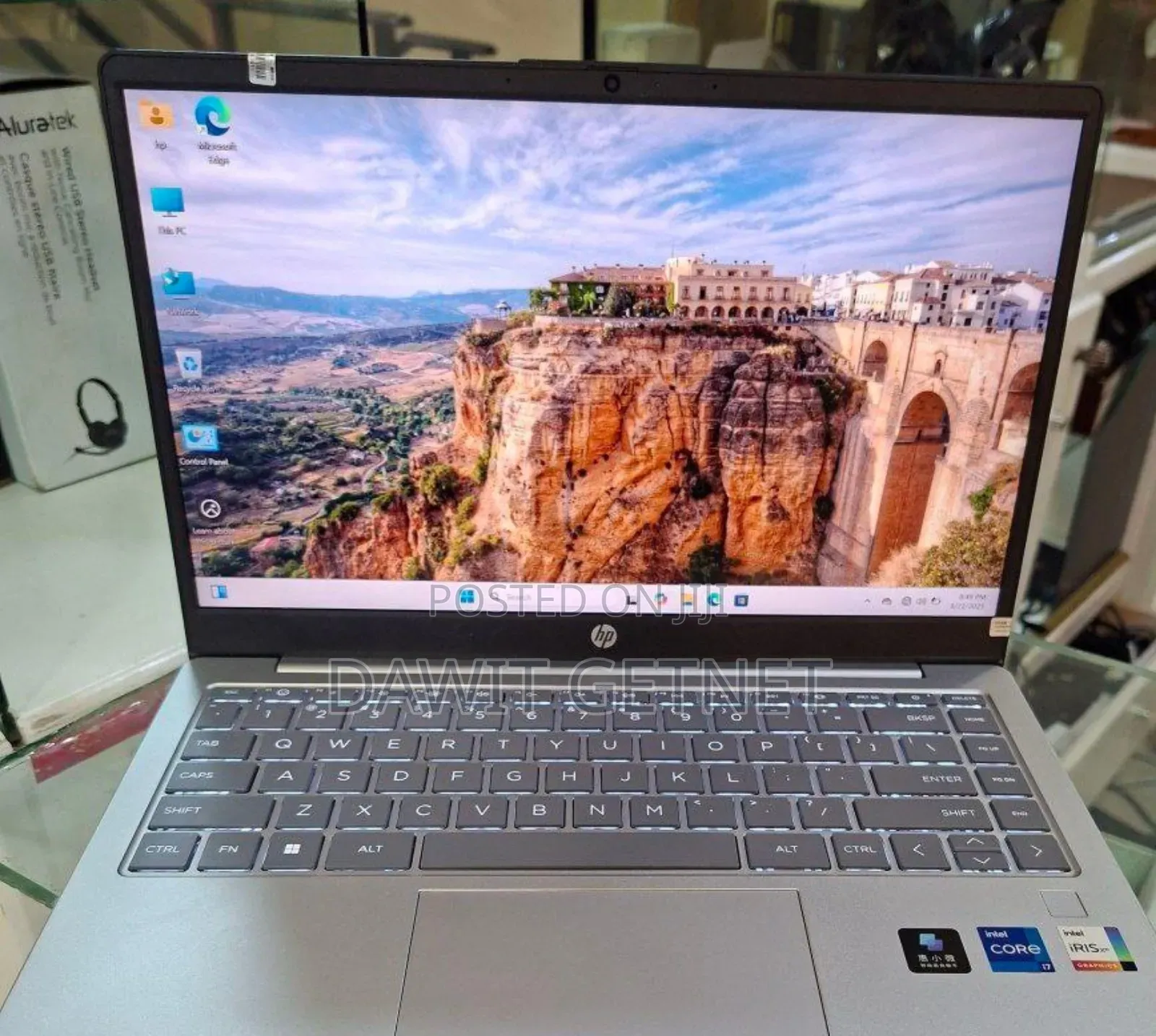 New Laptop HP Stream Notebook 16GB Intel Core I7 SSD 1T