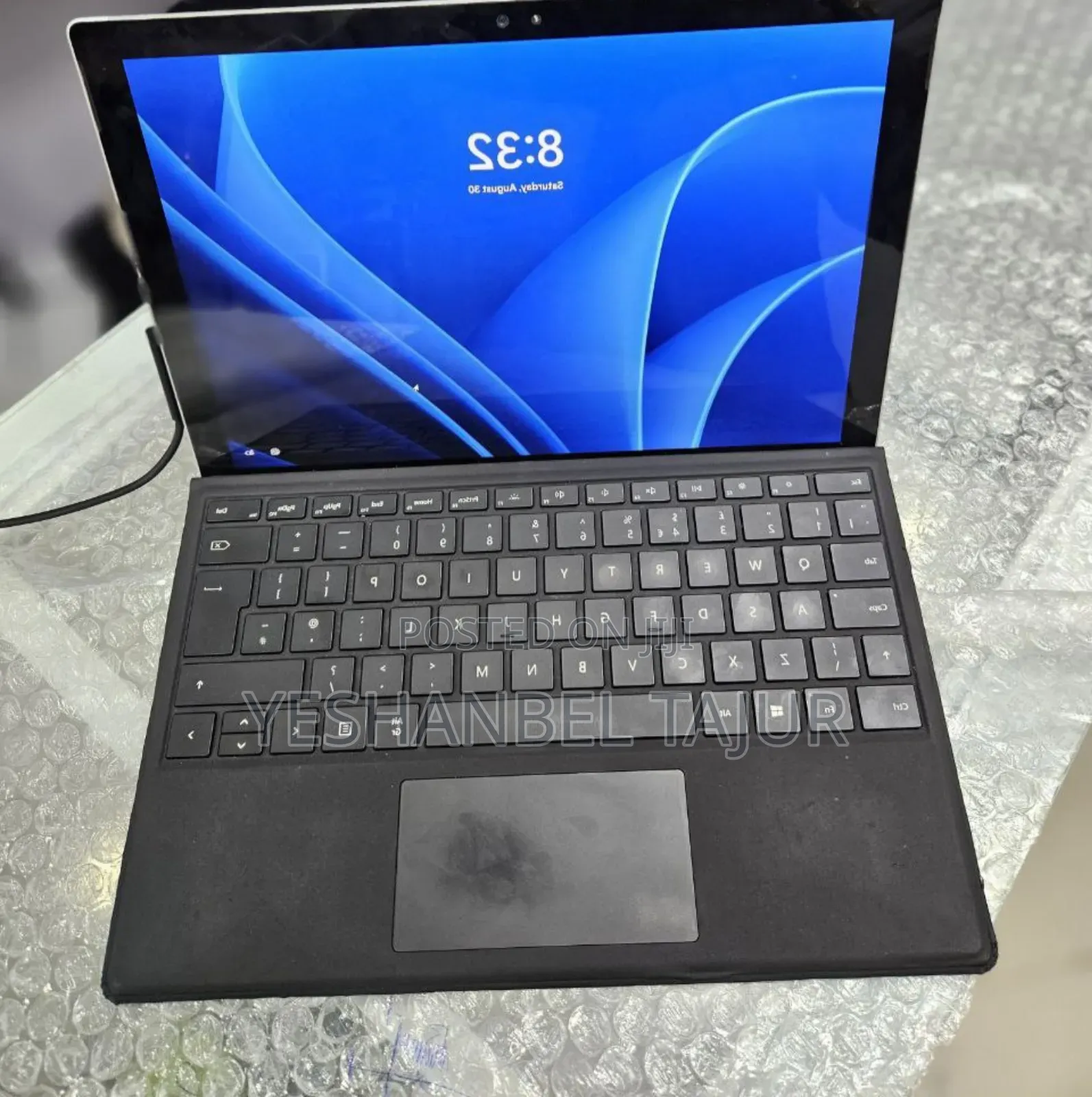 New Laptop Microsoft Surface Pro 4 8GB Intel Core I5 SSD 256GB