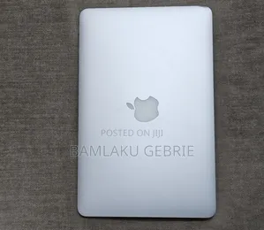 New Laptop Apple MacBook Pro 2015 4GB Intel Core I5 SSD 128GB