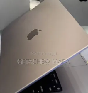 New Laptop Apple MacBook 2012 16GB Intel Core I9 SSD 1T