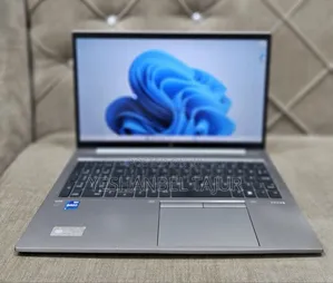 Photo - New Laptop HP ZBook Studio 32GB Intel Core I7 SSD 1T