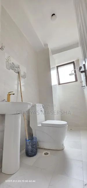 3bdrm Condo in Yeka for sale