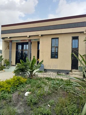 Photo - Furnished 3bdrm House in ኦሮሚያ ዱከም ክ/ከተማ, Oromia-Finfinne for sale