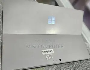 New Laptop Microsoft Surface 8GB Intel Core I5 SSD 256GB