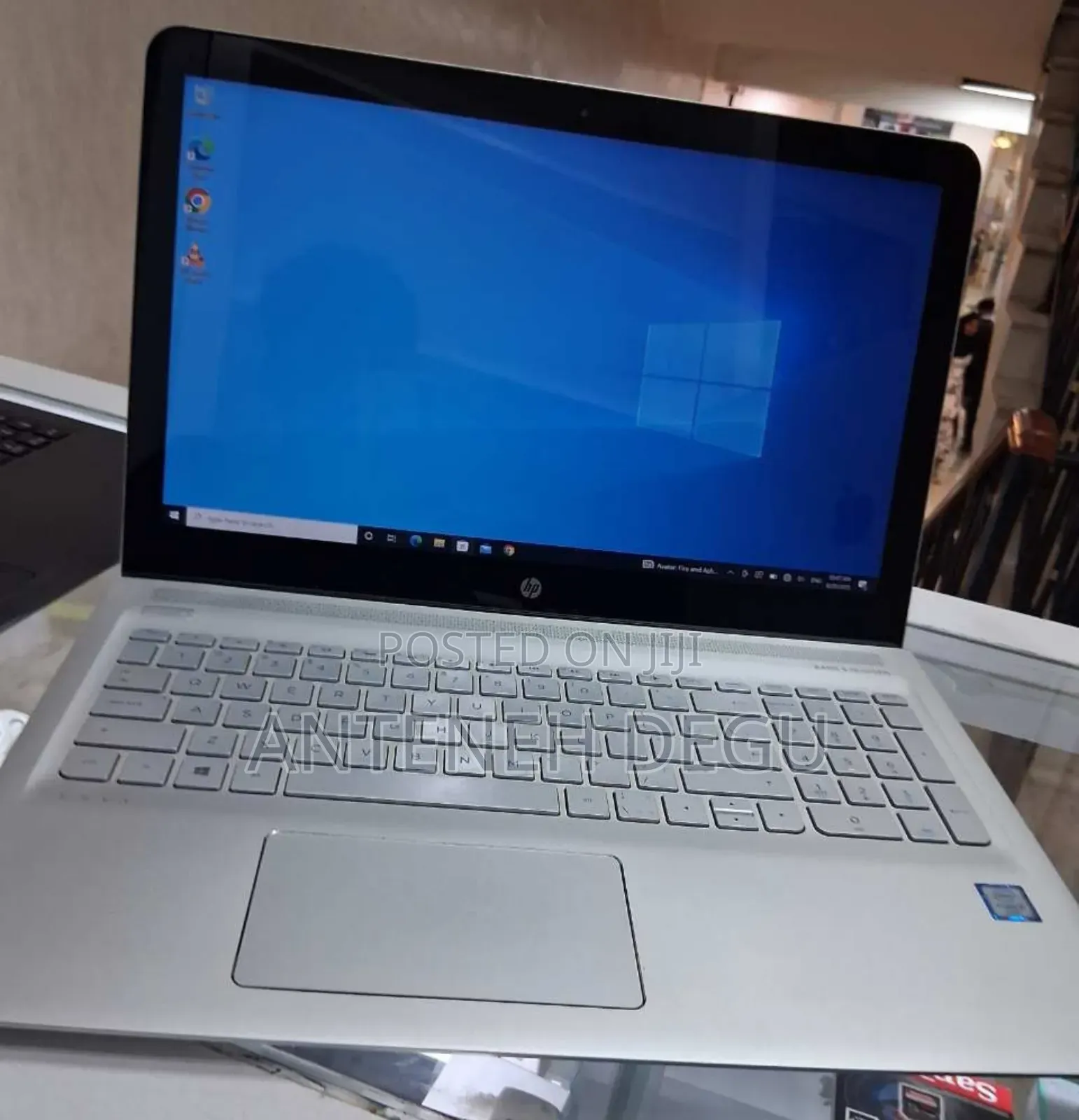 New Laptop HP Envy 15 8GB Intel Core I5 HDD 1T