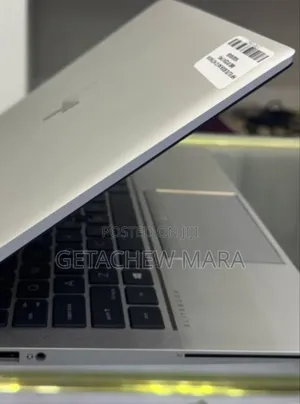 Photo - New Laptop HP EliteBook 840 24GB AMD Ryzen 5 SSD 1T